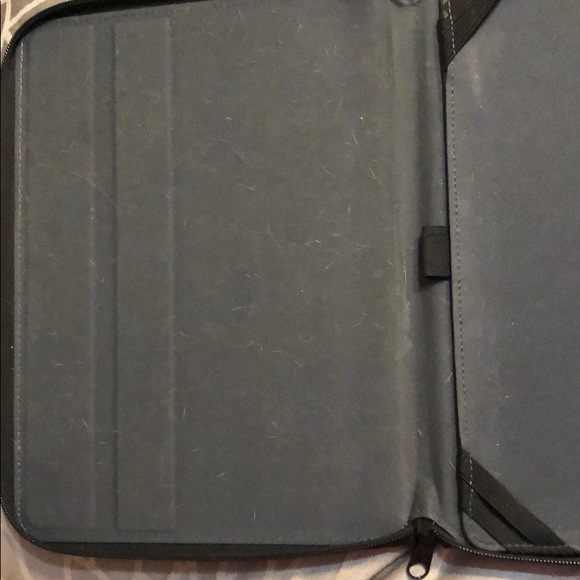 Amazon Kindle 10 leather case - Picture 3 of 5